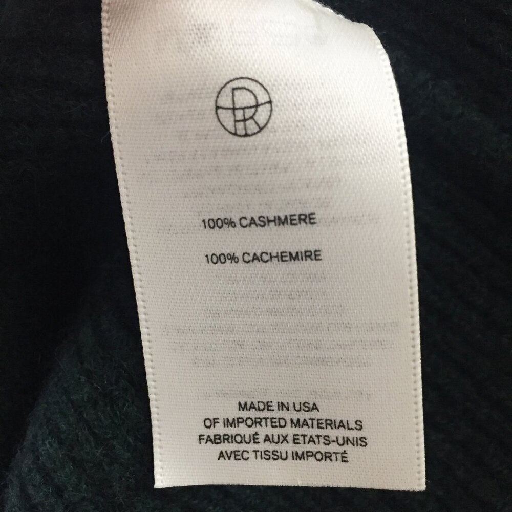 *SOLD* The Row 100% Cashmere Super Soft and Cozy Turtleneck Sweater Size M - Picture 8 of 11